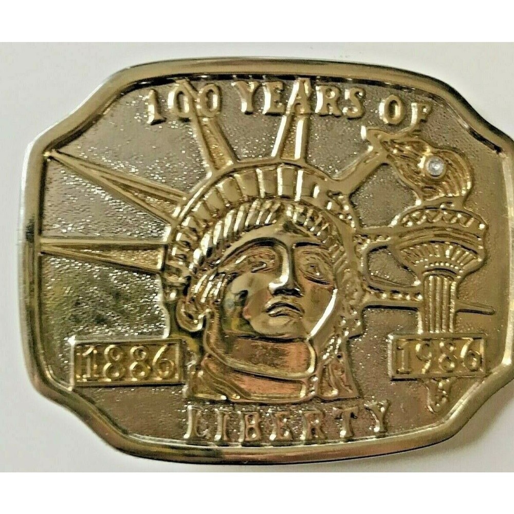 BELT BUCKLE 100 YEARS OF Statue of LIBERTY 1886-1986 Gold Tone Vintage